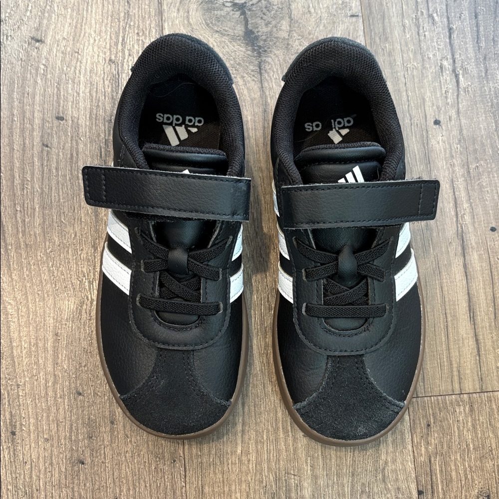 adidas Kids Black White Brown Low-Top Sneakers - Picture 3 of 7